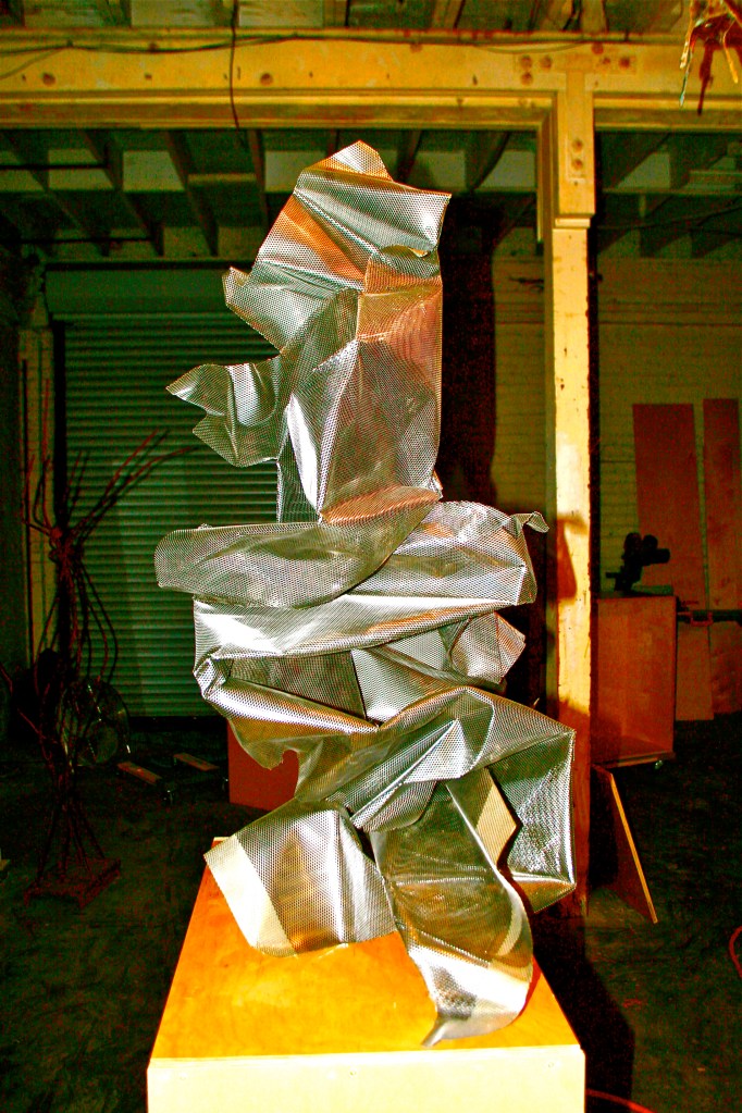 Links to Perforated steel 4ft x 24in (3)